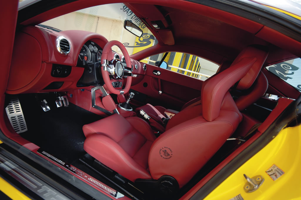 maxi_tuning_audi_TTR8_25interior